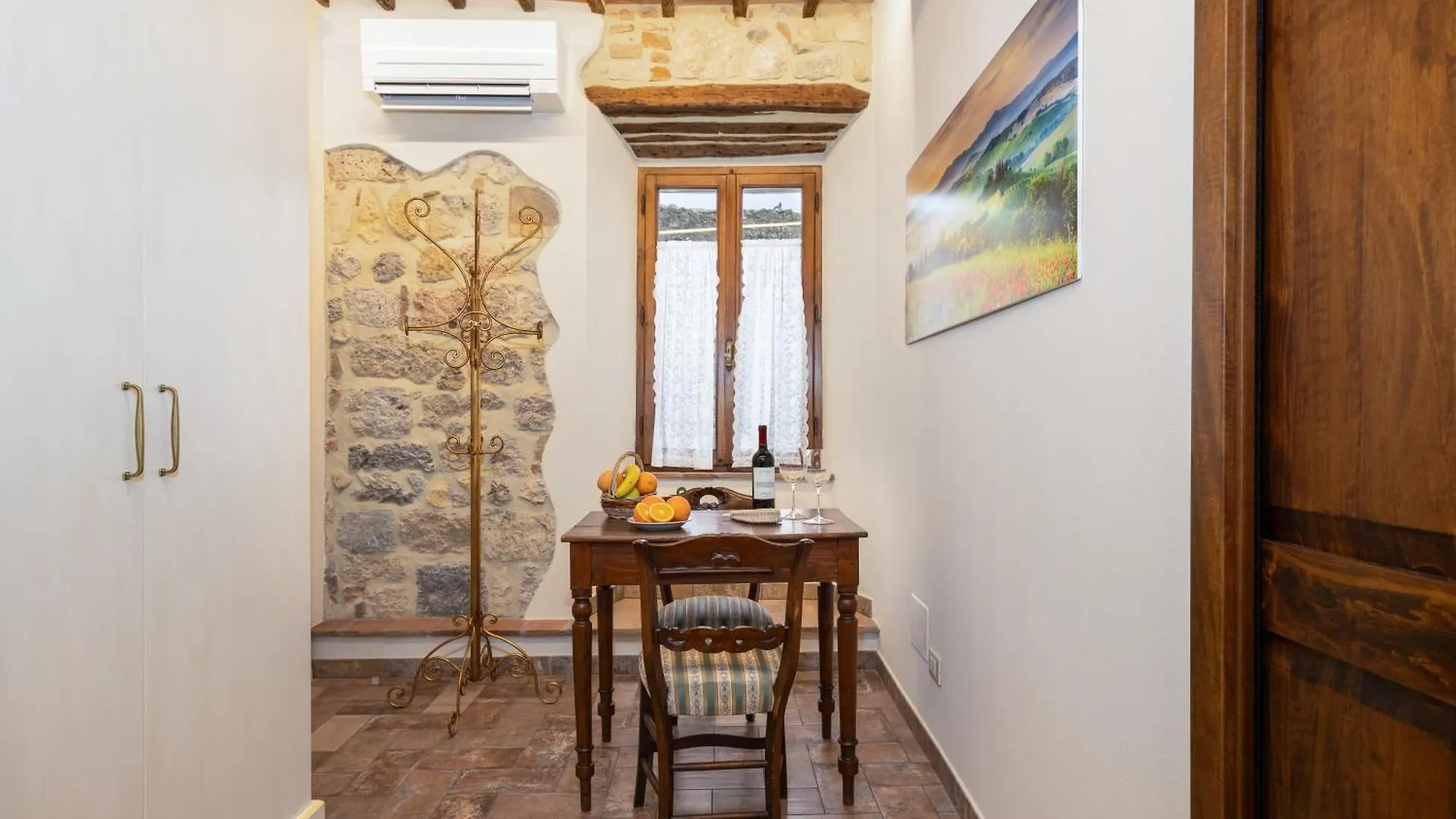 Sognare Nel Castello Hotel Monteriggioni 0*,