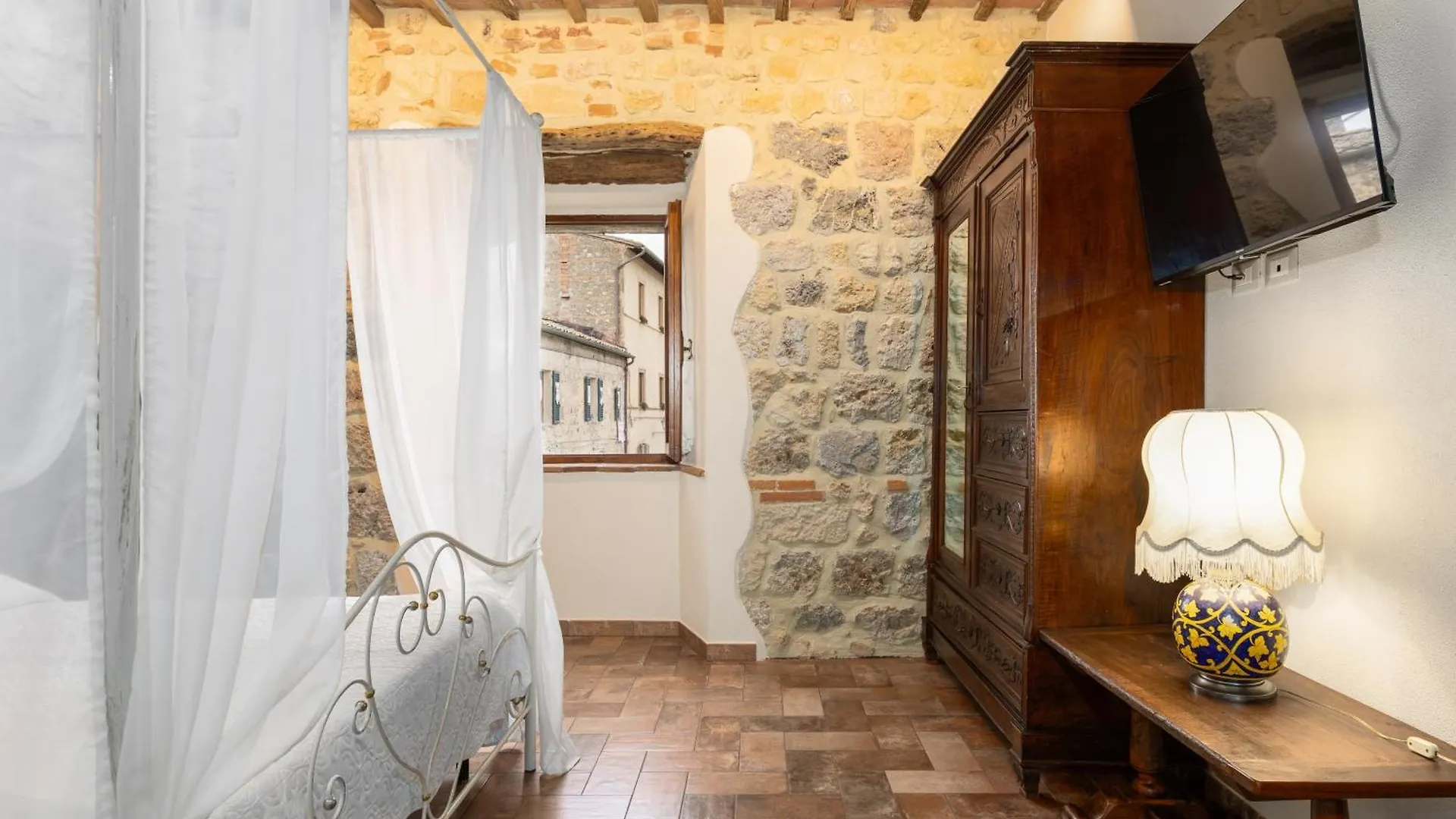 Guest house Sognare Nel Castello Hotel Monteriggioni Italy